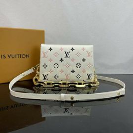 Picture of LV Lady Handbags _SKUfw144255383fw